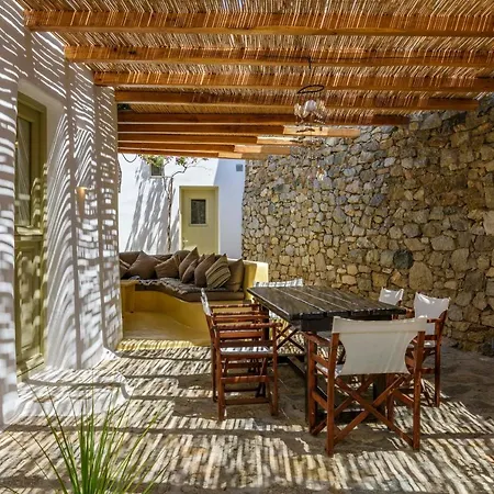 Isabella Family Close To The Villa Mykonos Town