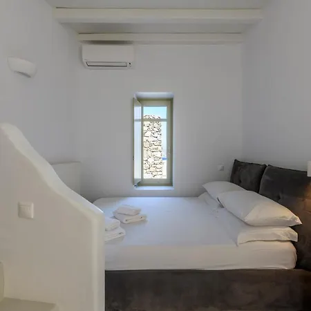 Isabella Family Close To The * Mykonos Town